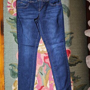 WannaBettaButt 3 Button Skinny Ankle Sustainable Jean Size 6
